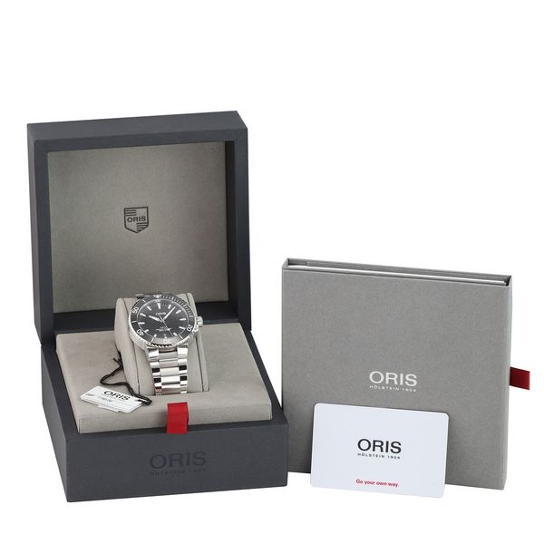 Oris Aquis 01 733 7730 4134-07 8 24 05PEB